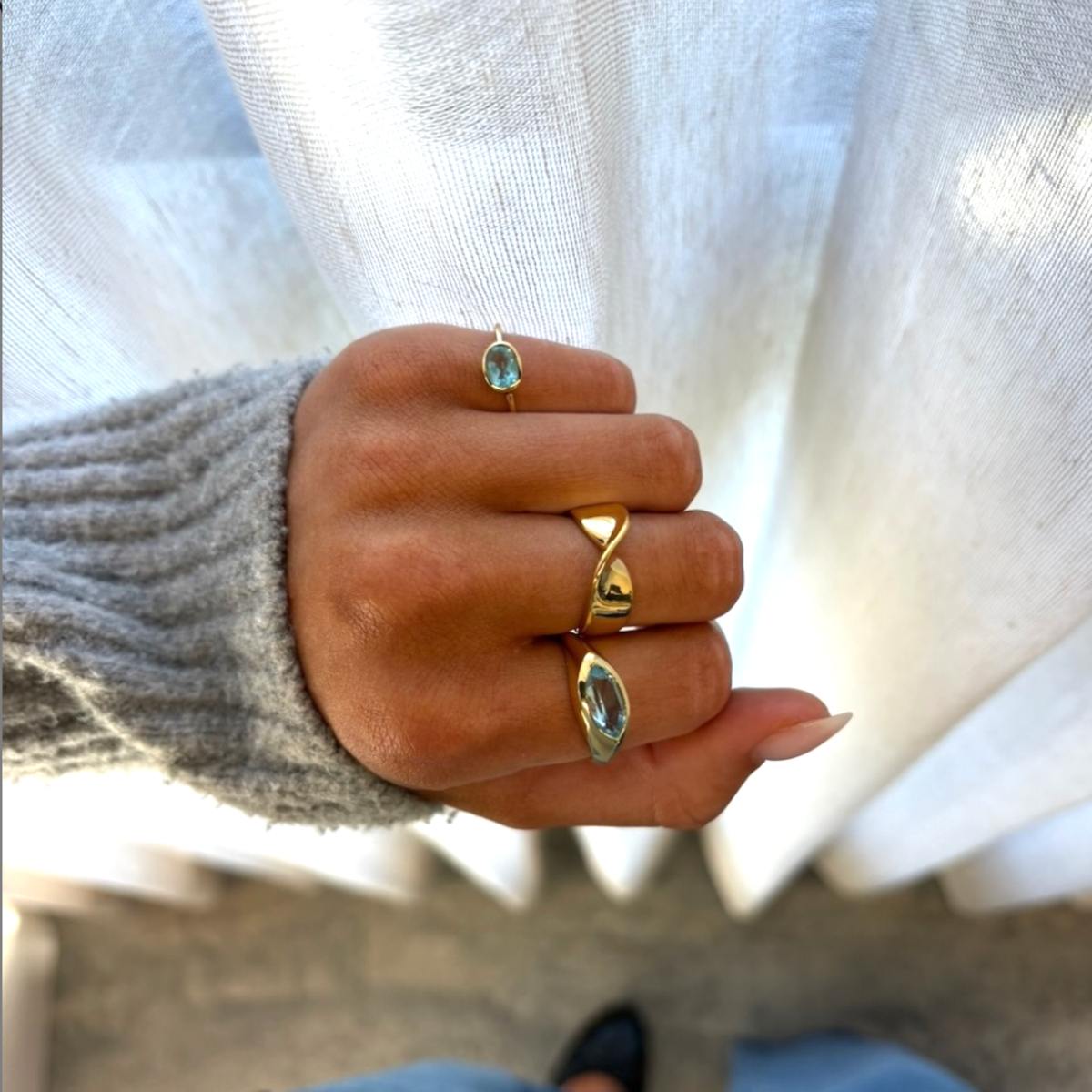 Gabi Ring S8 - Blue Topaz