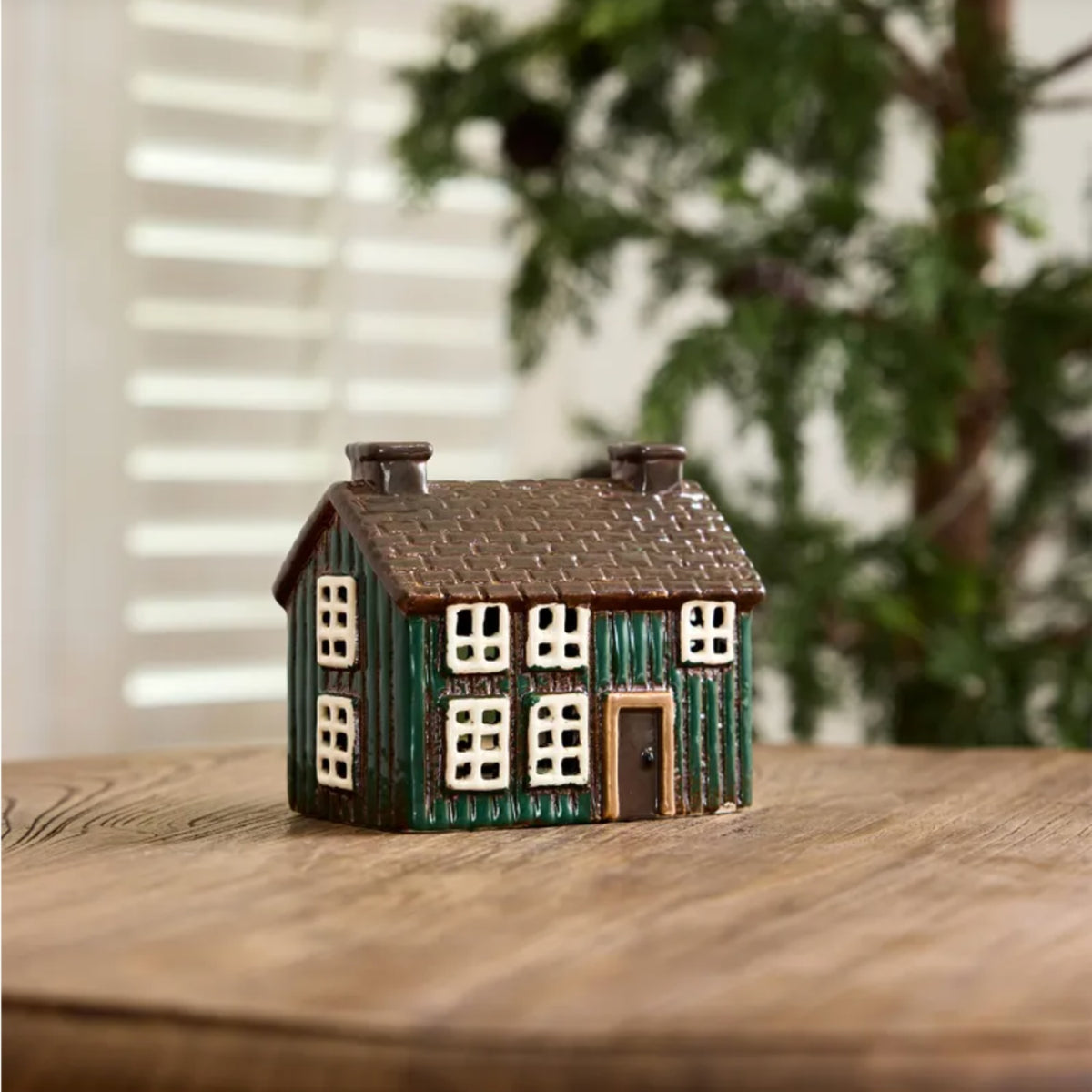 YA0101 Norgard Torp Green Cottage