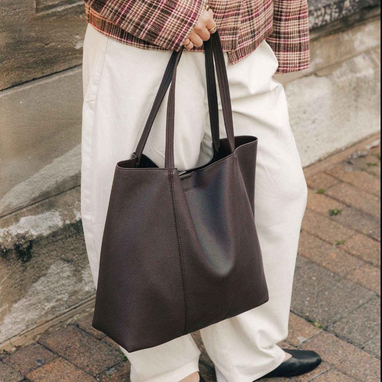 Colby Tote Bag - Chocolate