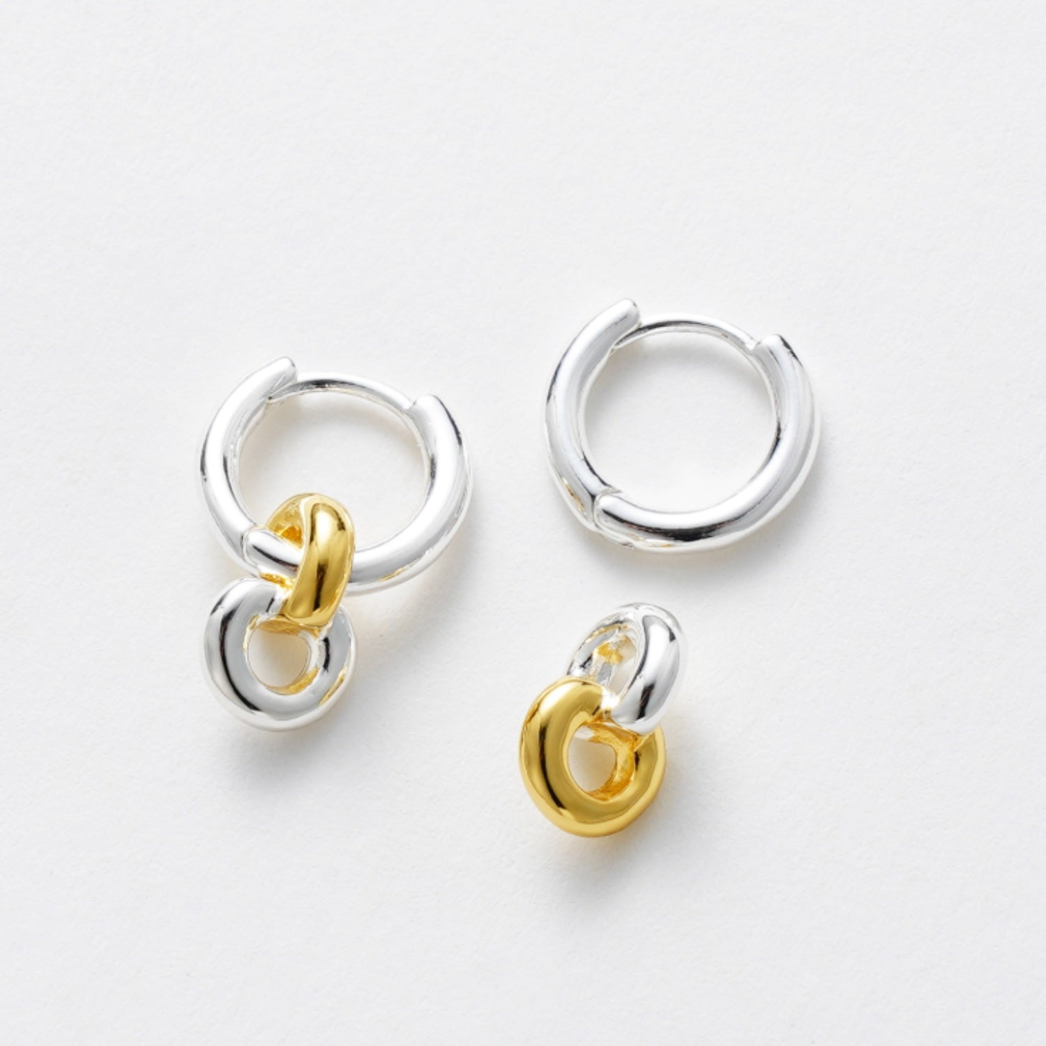Daisy Earrings - Gold/Silver