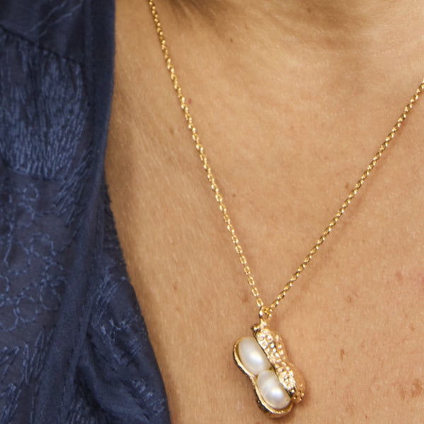 Salty Nut Necklace - Gold