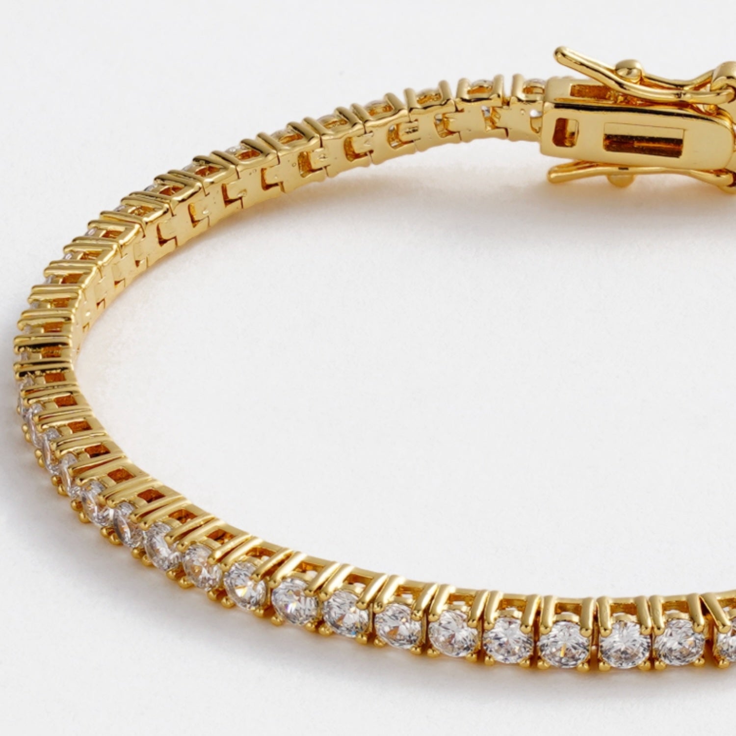 Dani Tennis Bracelet - Large Gold