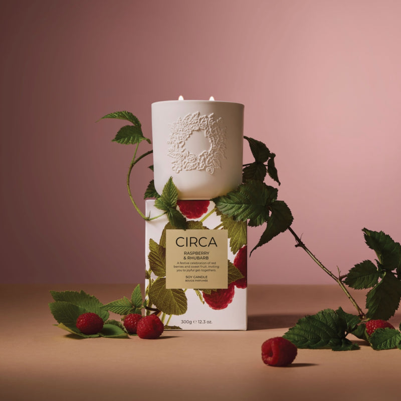 300g Candle - Raspberry & Rhubarb 2025