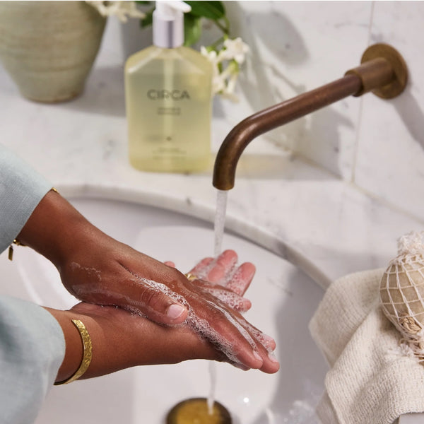 450ml Hand Wash Alchemy - White Tea & Wild Mint