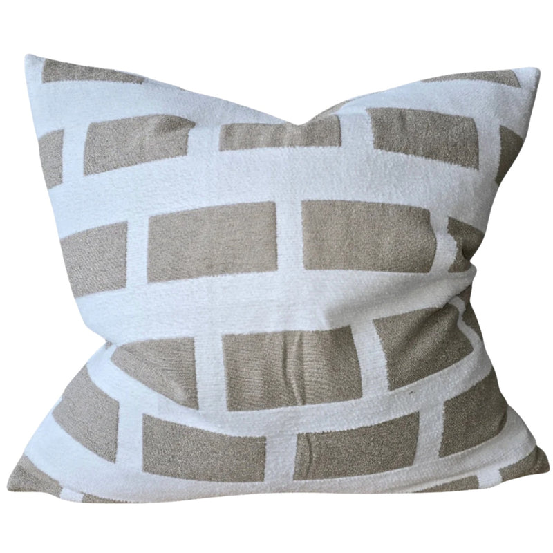 Eden Cushion 50cm - Latte/White