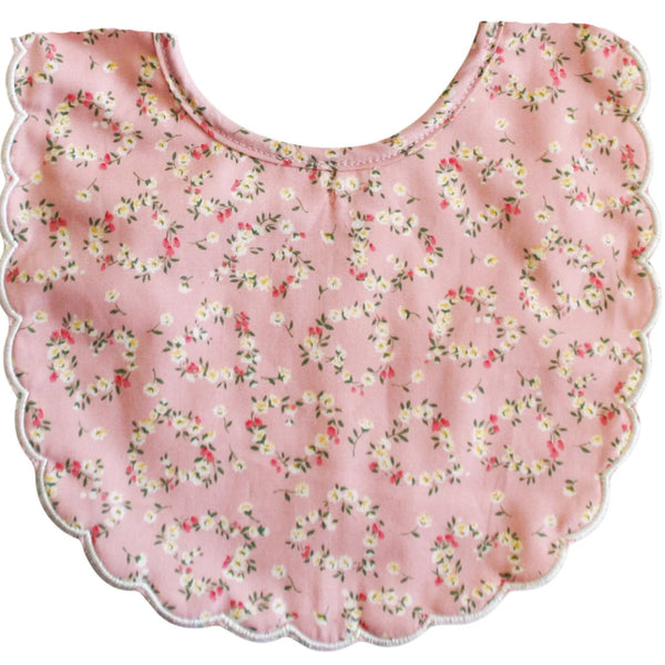 Scallop Bib - Posy Heart