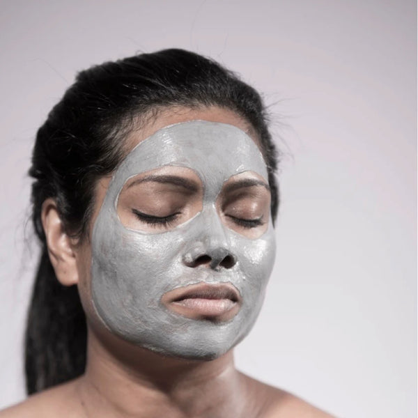 Salus Charcoal Purifying Facial Mask