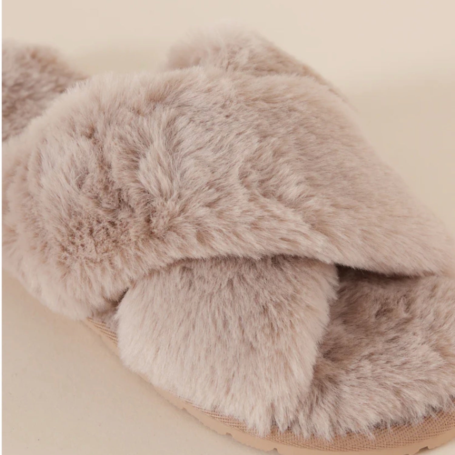 Milan Plush Slipper - Beige