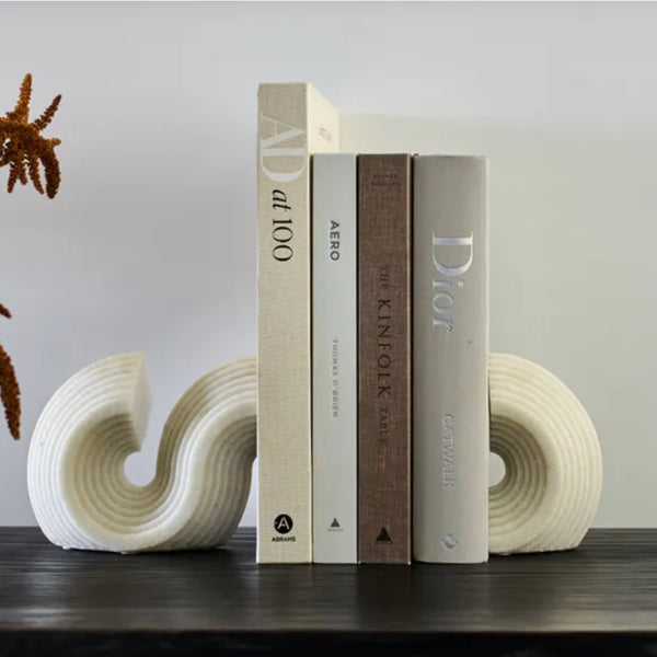 S-Curved Book End