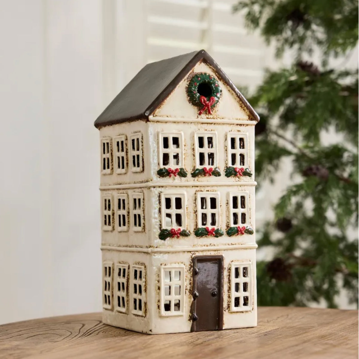 YA0096 Nordgard Grande Chalet