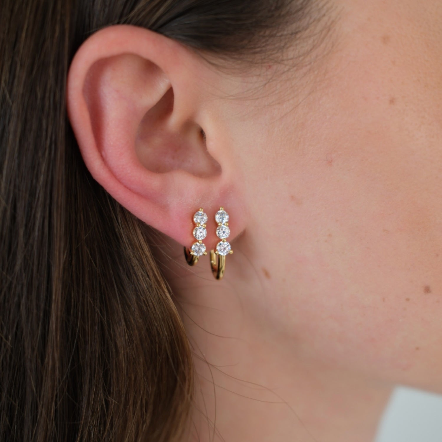 Mara Huggie Earrings - Gold