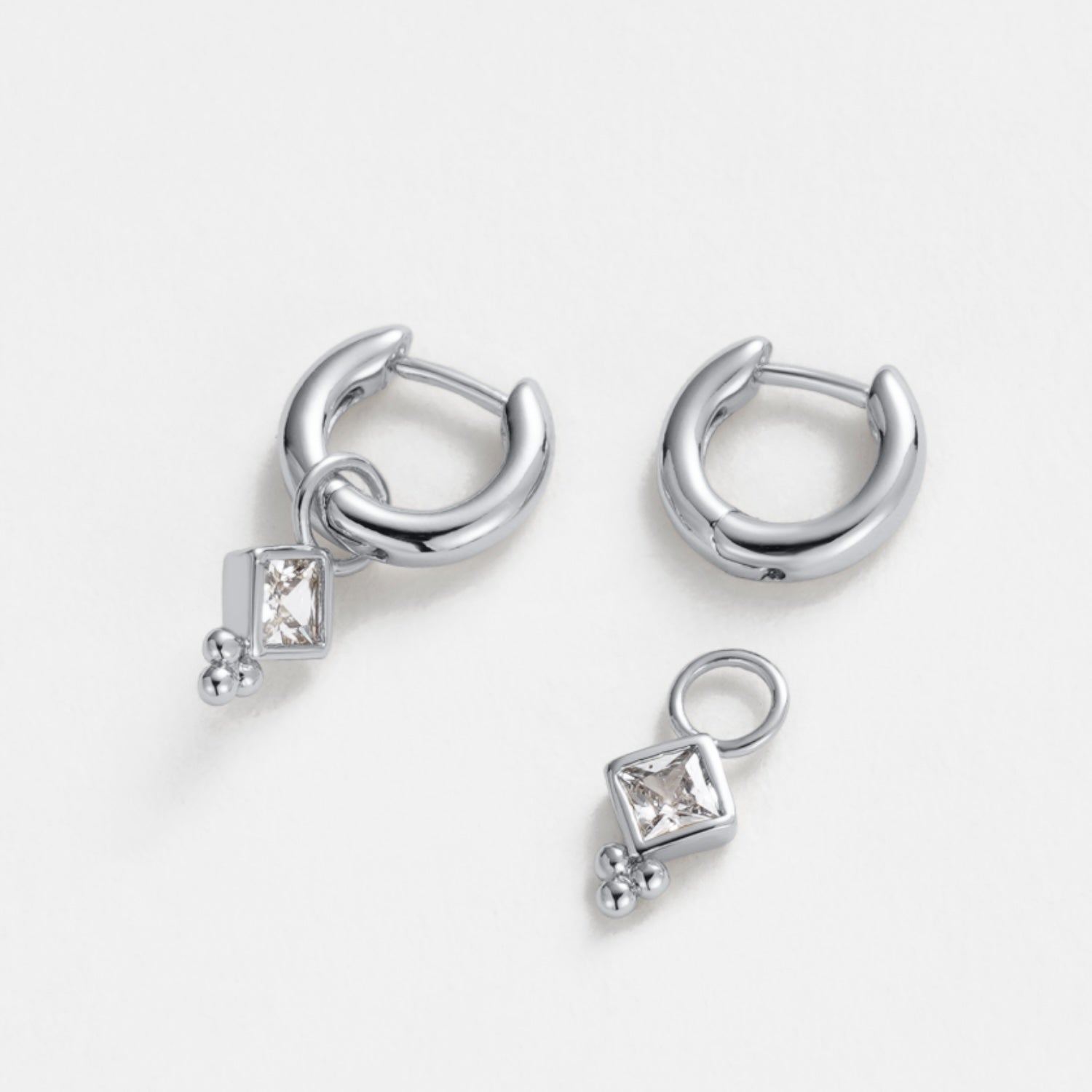 Mabel Huggy Earrings - Silver