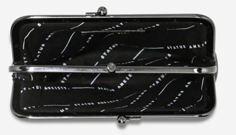 Volatile Purse